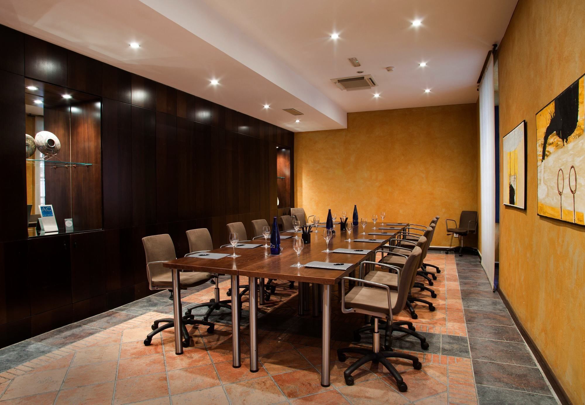 Ac Hotel Ciudad De Tudela By Marriott עסק תמונה